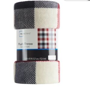 Mainstays Red and Black Plaid Throw. 50”x60”
NWT.